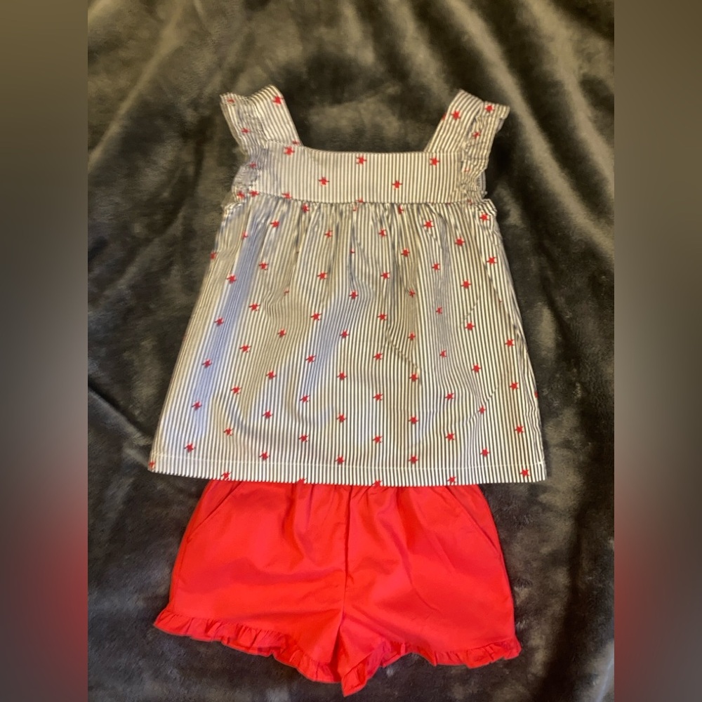 Carter’s Two Piece Outfit